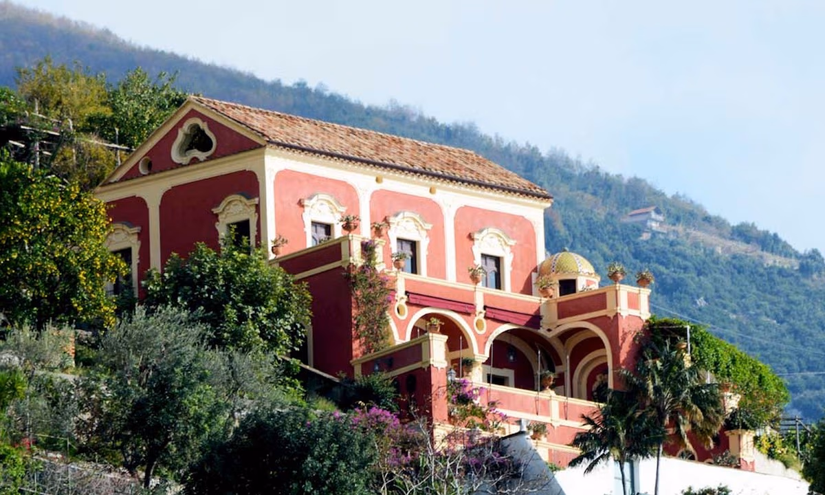 Palazzo Santa Croce - Image 1