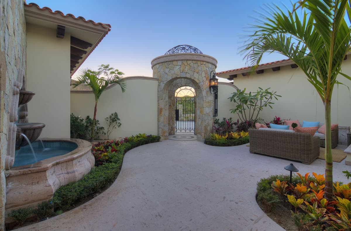 Casa Bella Villa — luxury villa photo 42