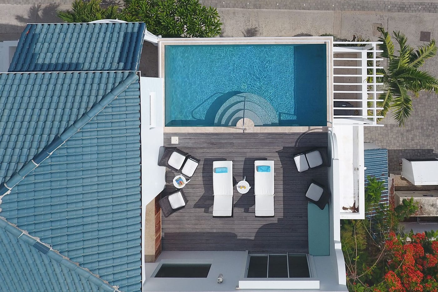 Villa Blue Dove - Image 1