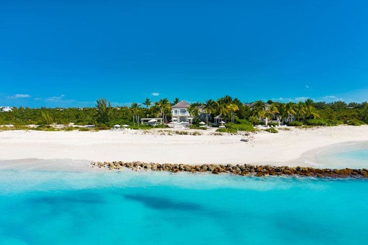 Villa Coral House — luxury villa photo 1