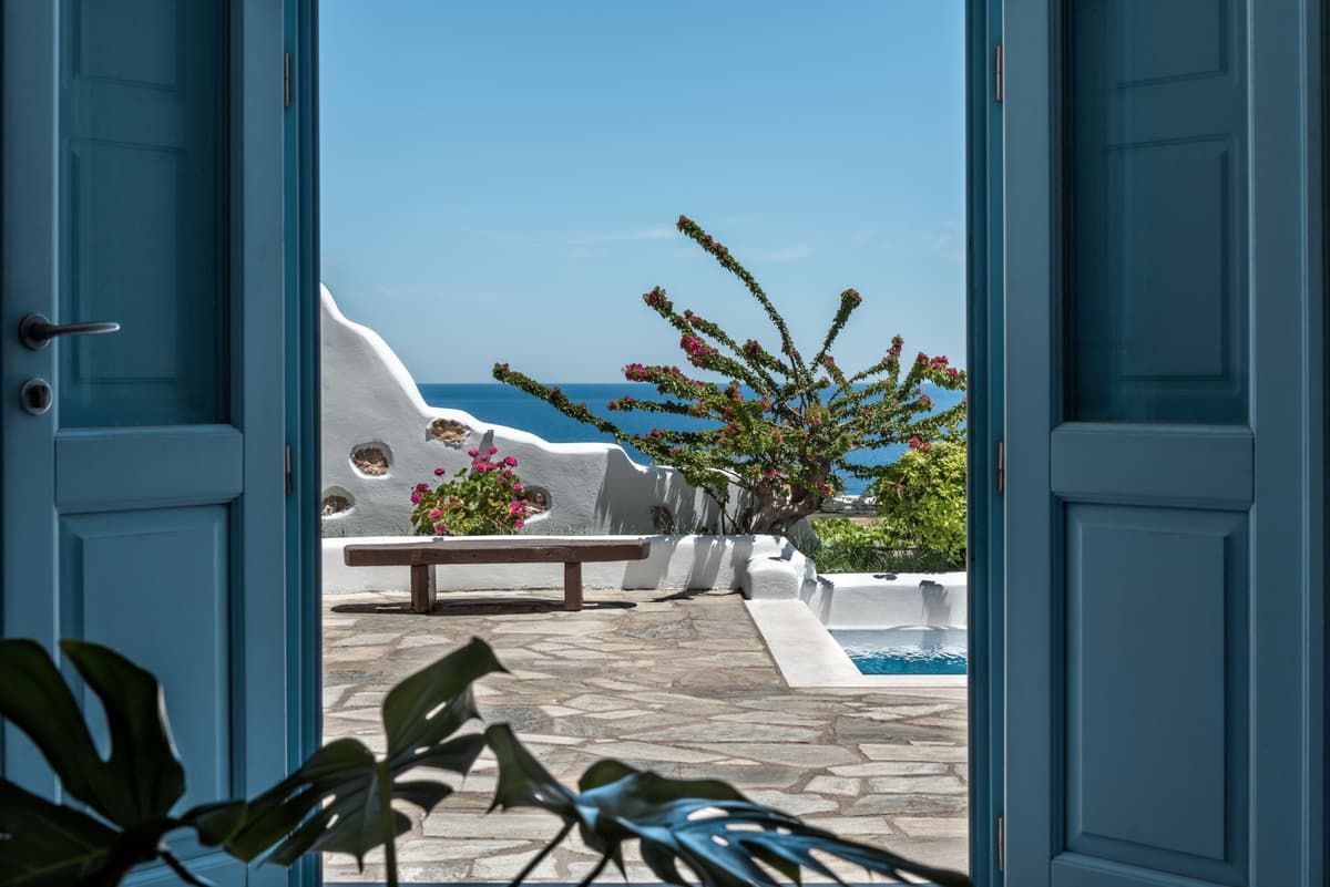 Zephyros Luxury Suite — luxury villa photo 12