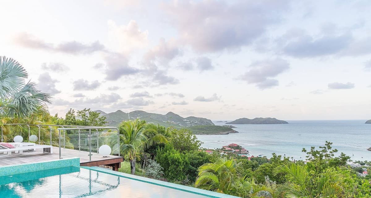 Villa Isia — luxury villa photo 32