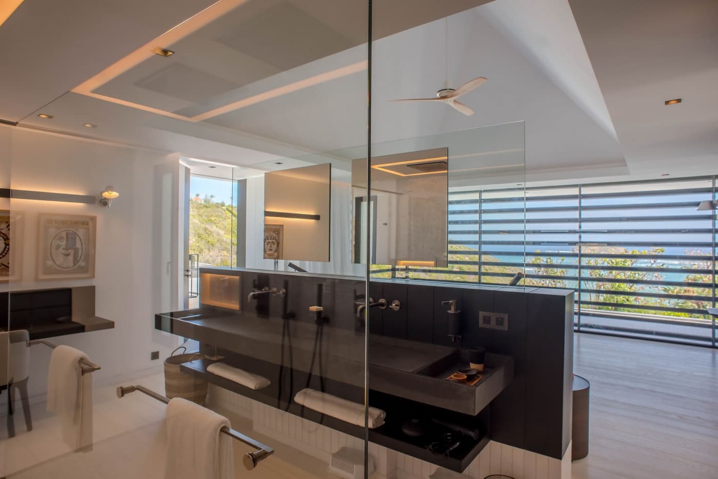 Tortue — luxury villa photo 3