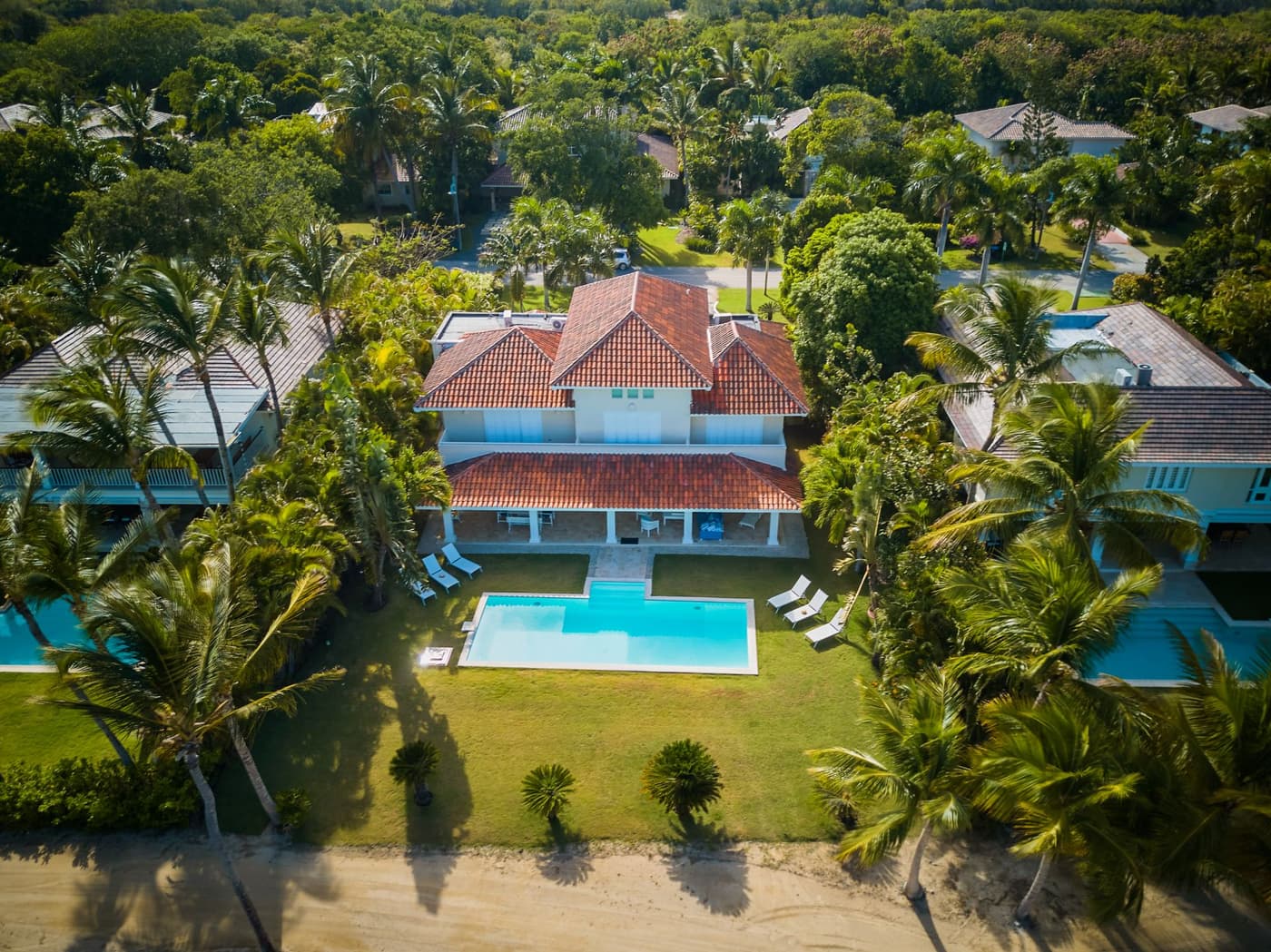 Tortuga B7 — luxury villa photo 1