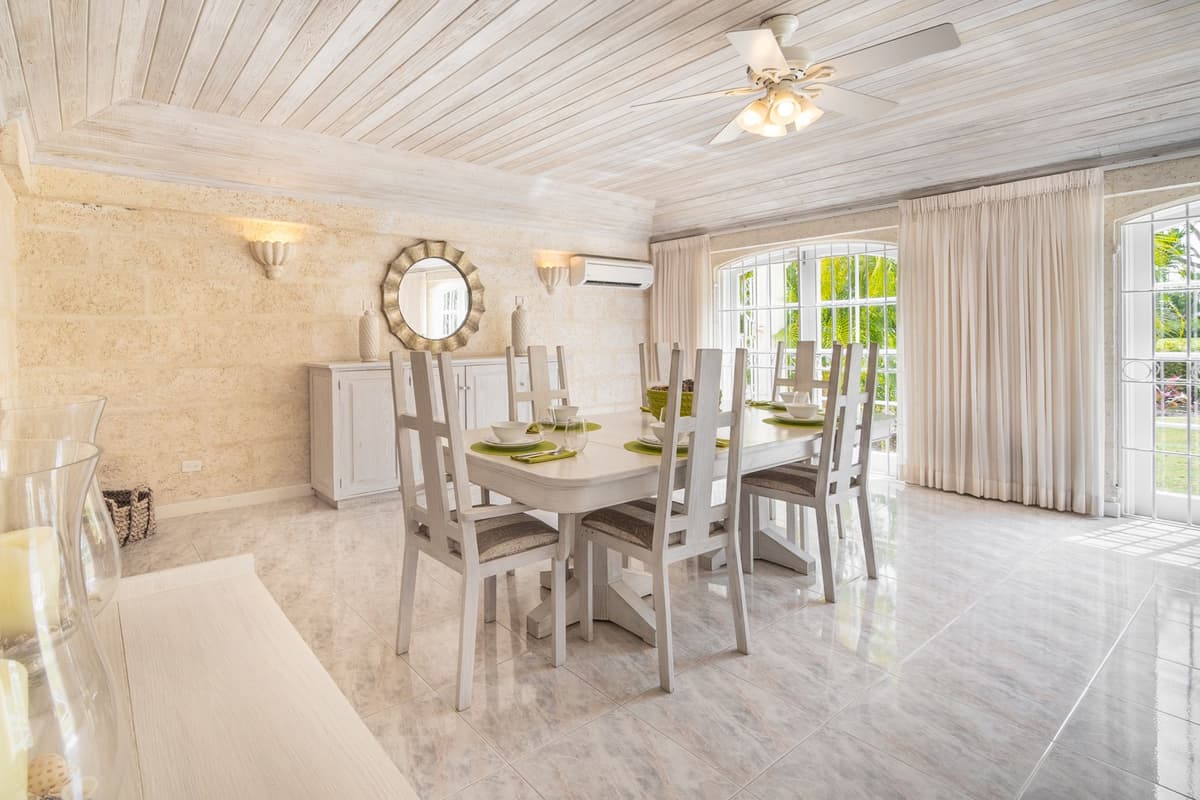 Franklins House — luxury villa photo 3