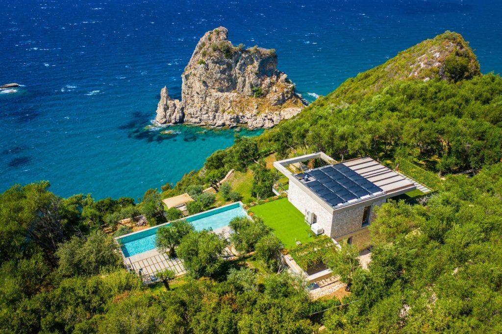 Villa Olives in the Sea - Image 1