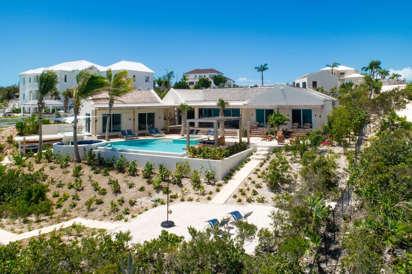 Villa Alinna — luxury villa photo 1