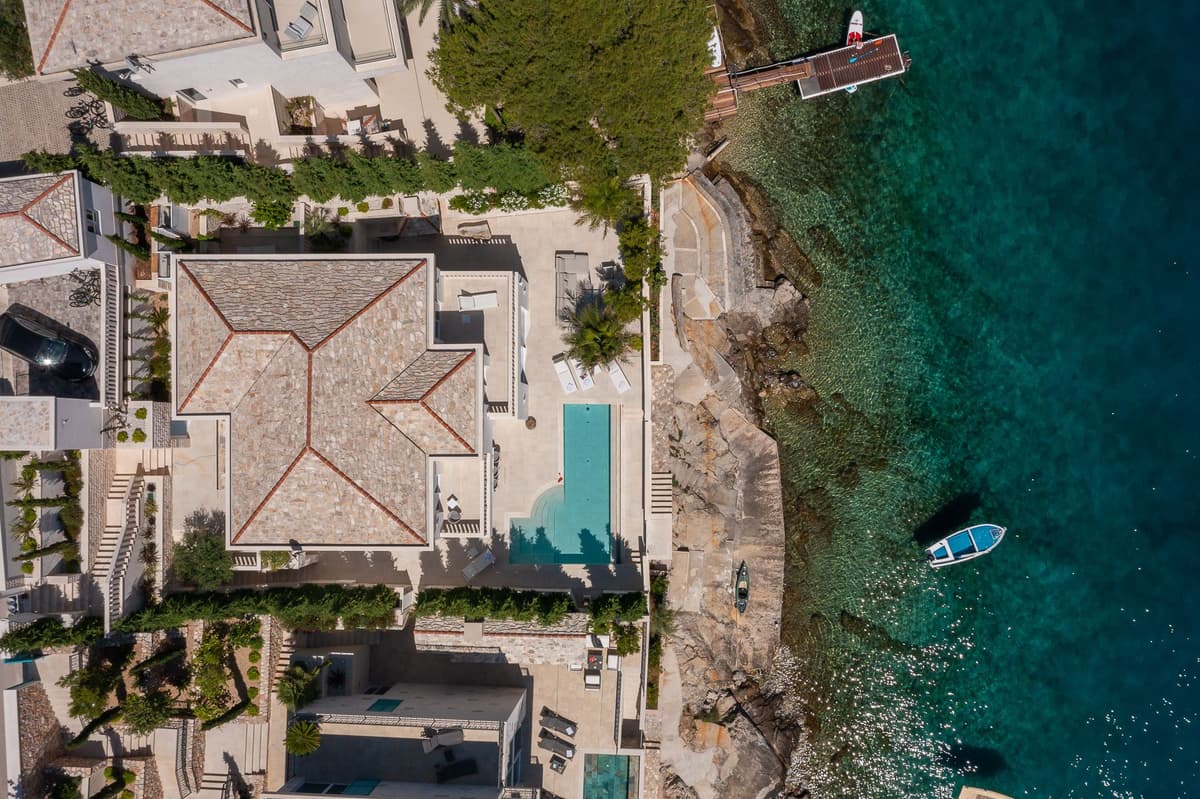 Villa More — luxury villa photo 3