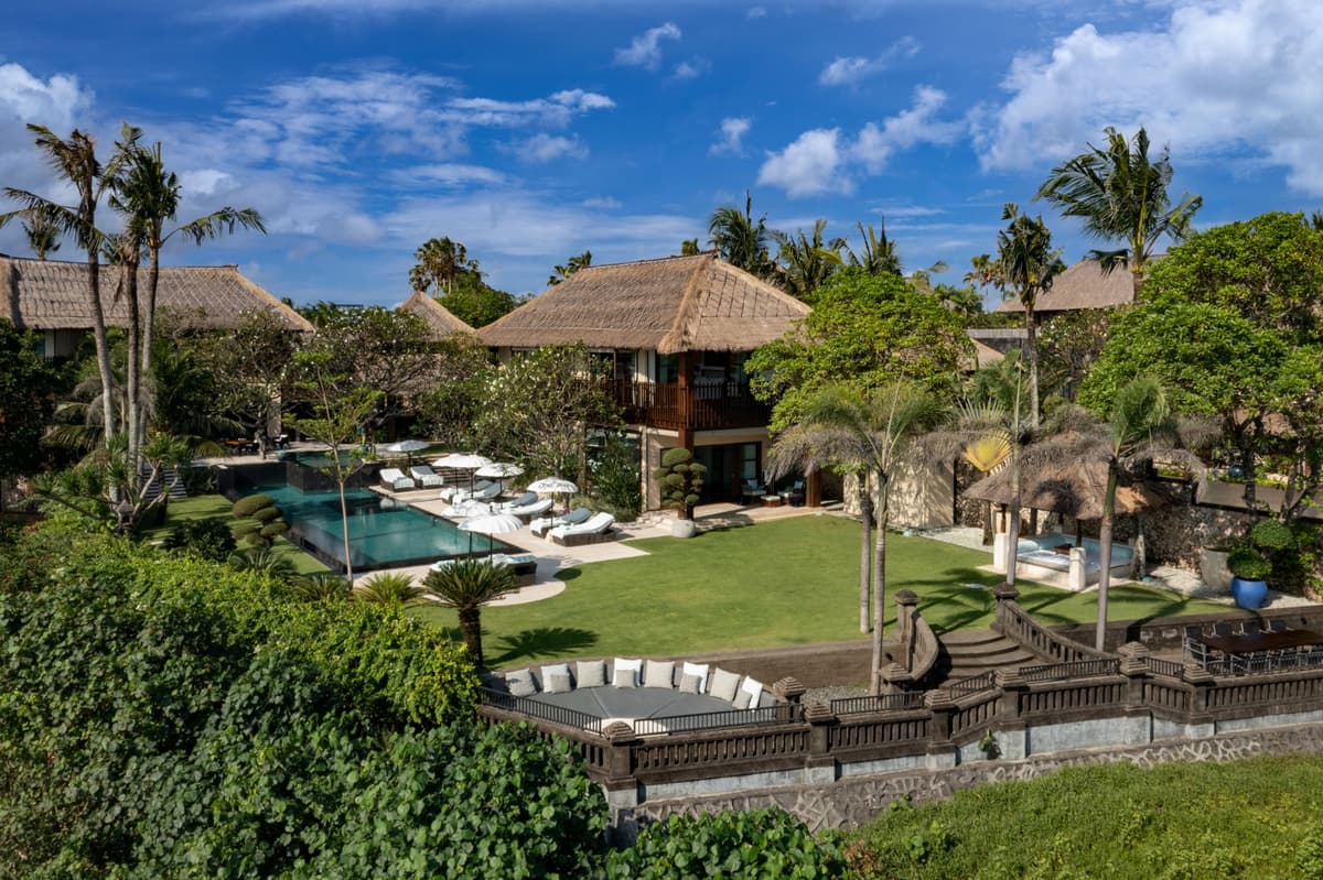 Villa Ambra - Pantai Lima Estate — luxury villa photo 25