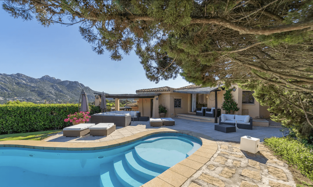 Villa Varo — luxury villa photo 1