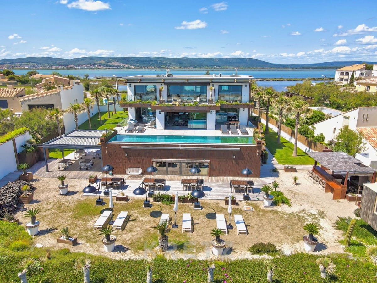 Villa Miramar - Image 1