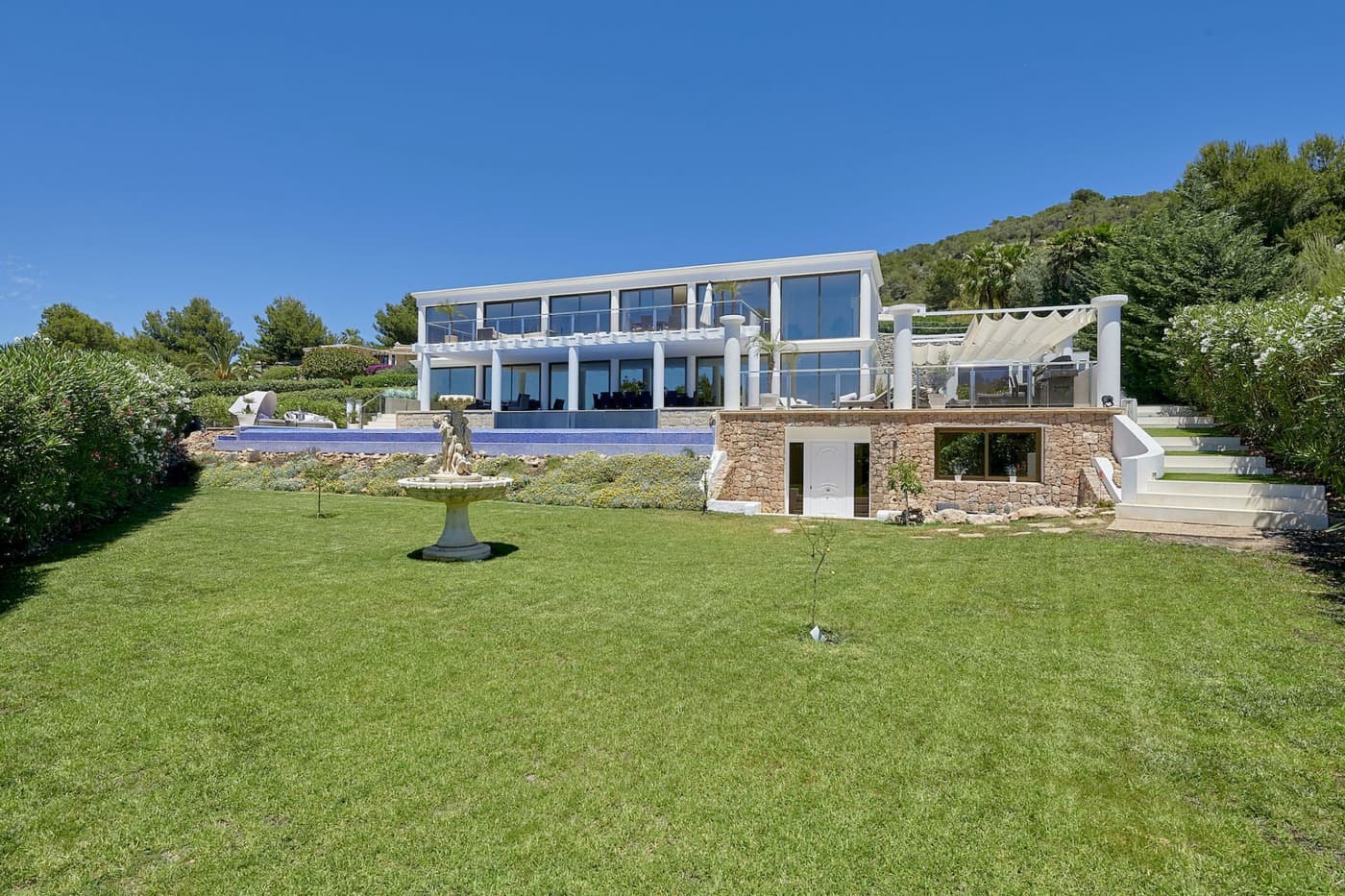Can Rimbau Heights — luxury villa photo 1