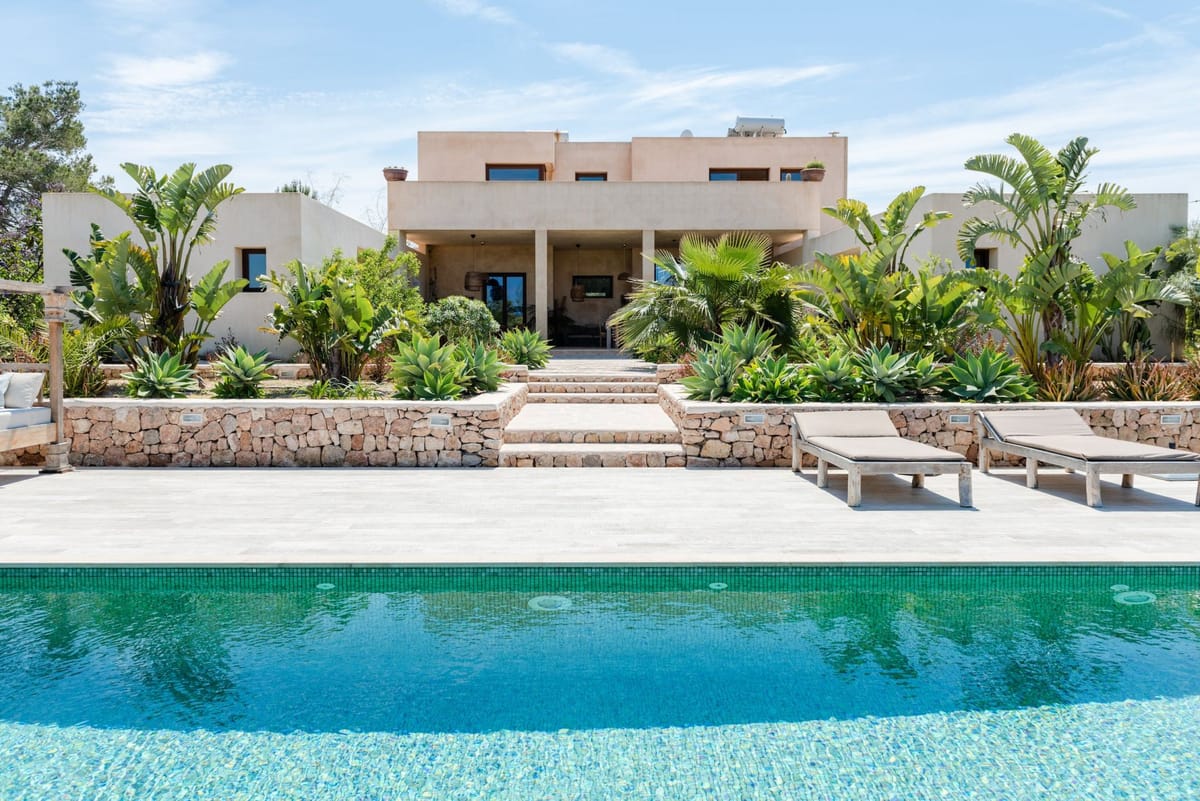 Villa Izarra - Image 1