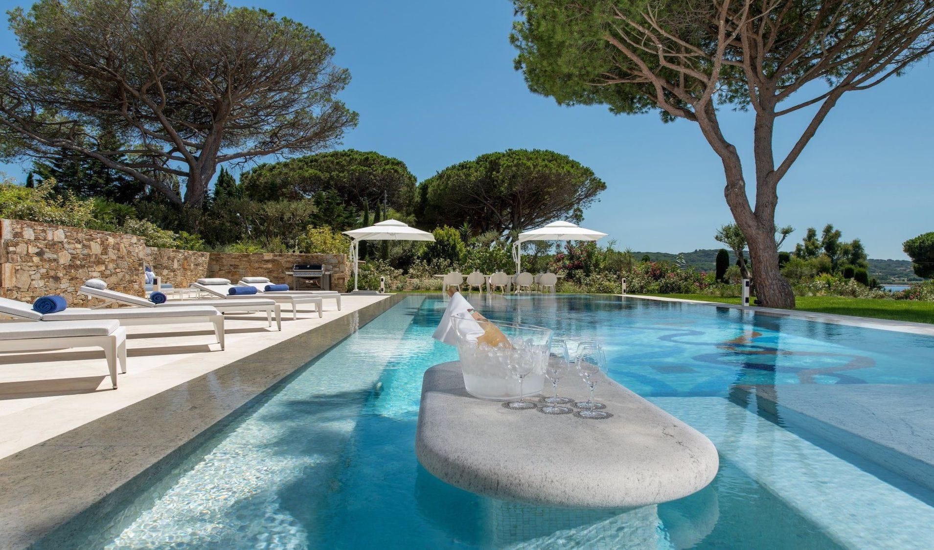 Villa Canoubwest — luxury villa photo 1