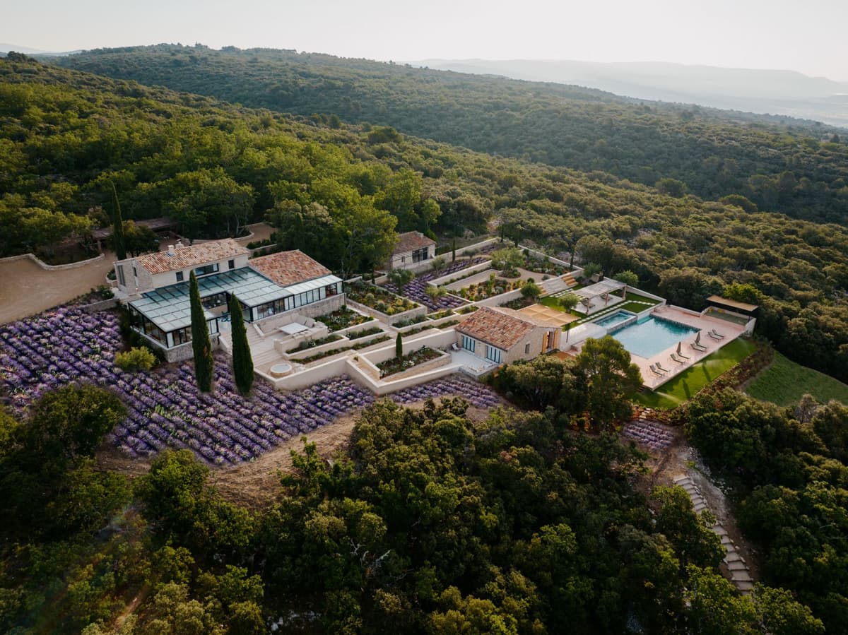 Villa Linea — luxury villa photo 3