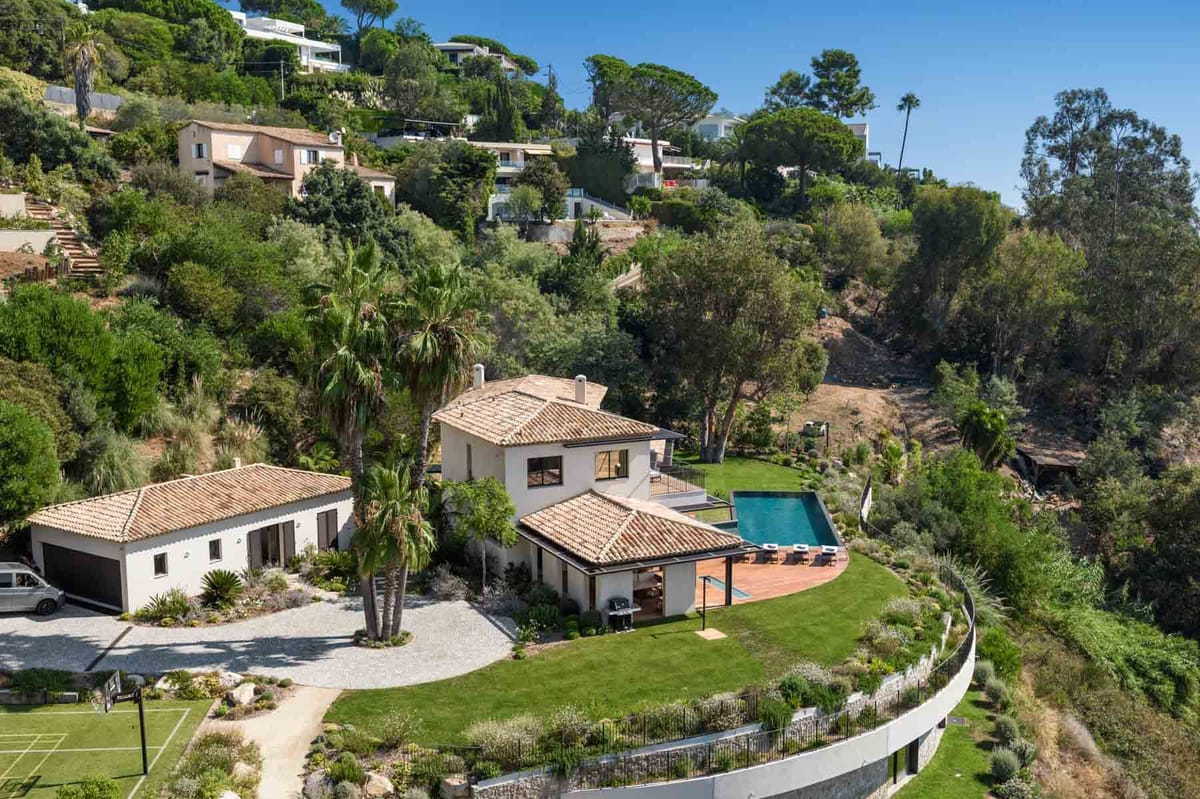 Villa Aquila - Image 1
