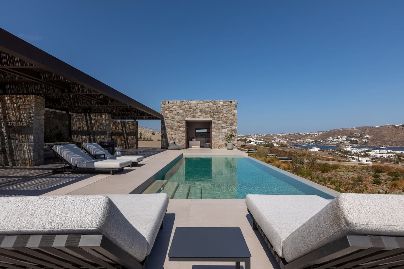 Villa Neste — luxury villa photo 1