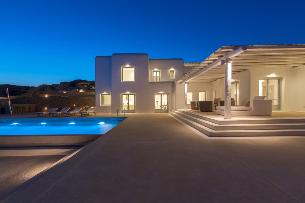 Villa Loren — luxury villa photo 3