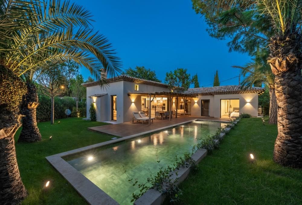 Villa Zara - Image 1