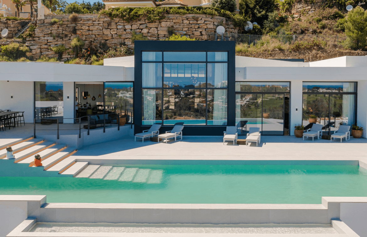 Villa Tres - Image 1