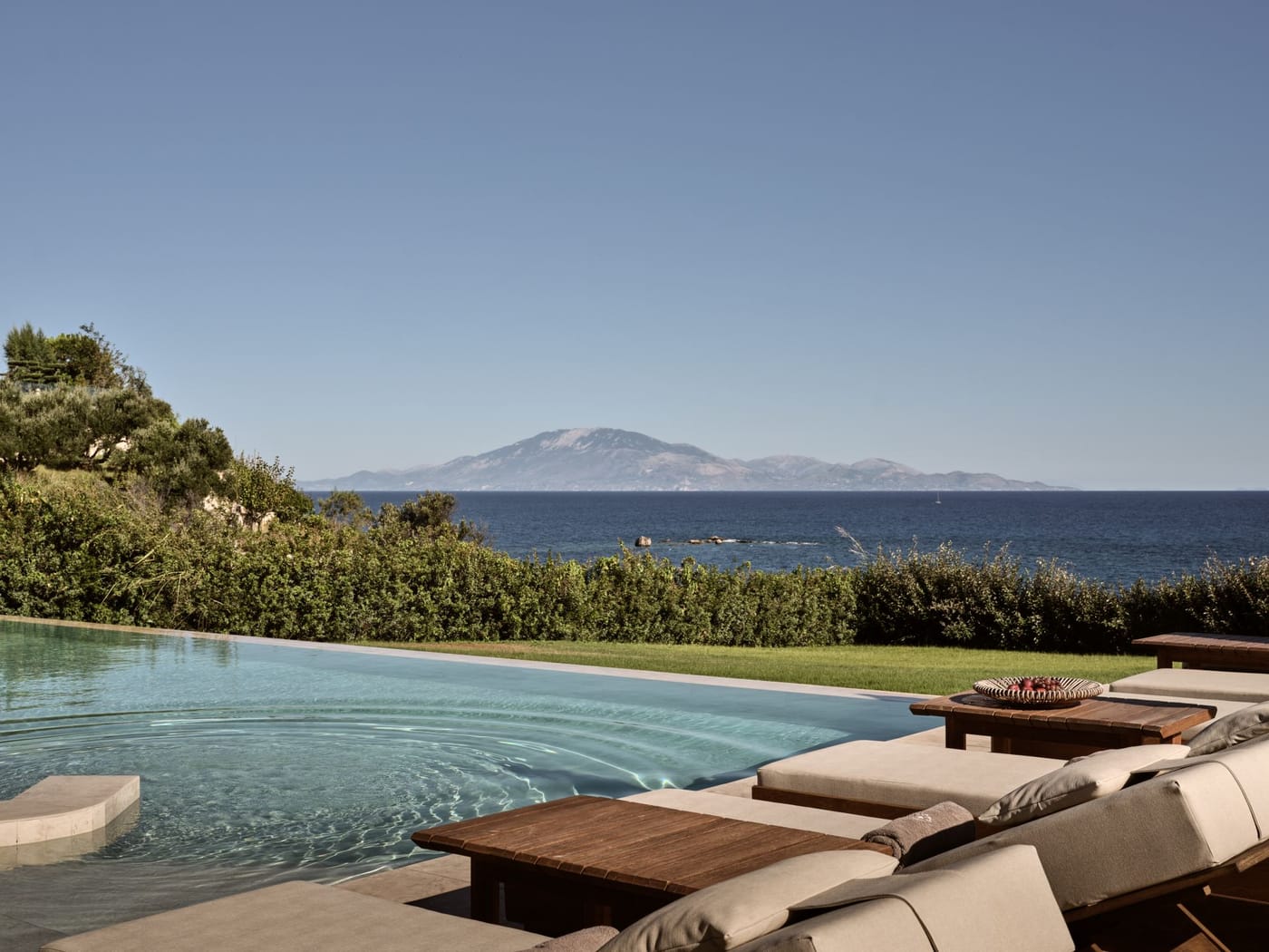 Cape Three Bedroom Sea front Pool Villa - Image 1