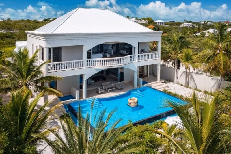 Villa Siena — luxury villa photo 1