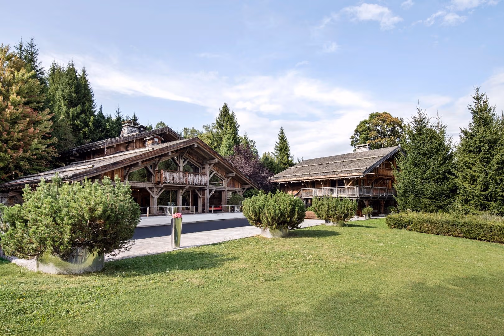 Chalet Mont-Blanc — luxury villa photo 1