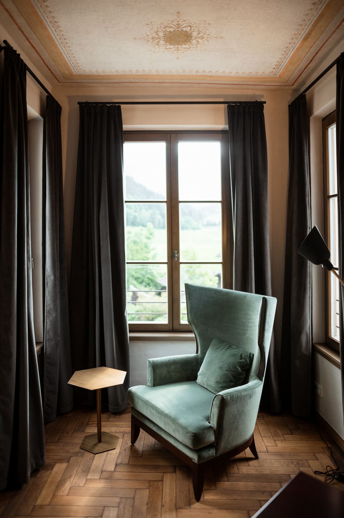 Castel Maurn — luxury villa photo 3
