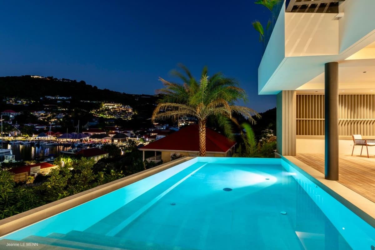 Villa Mardix Privilege — luxury villa photo 18