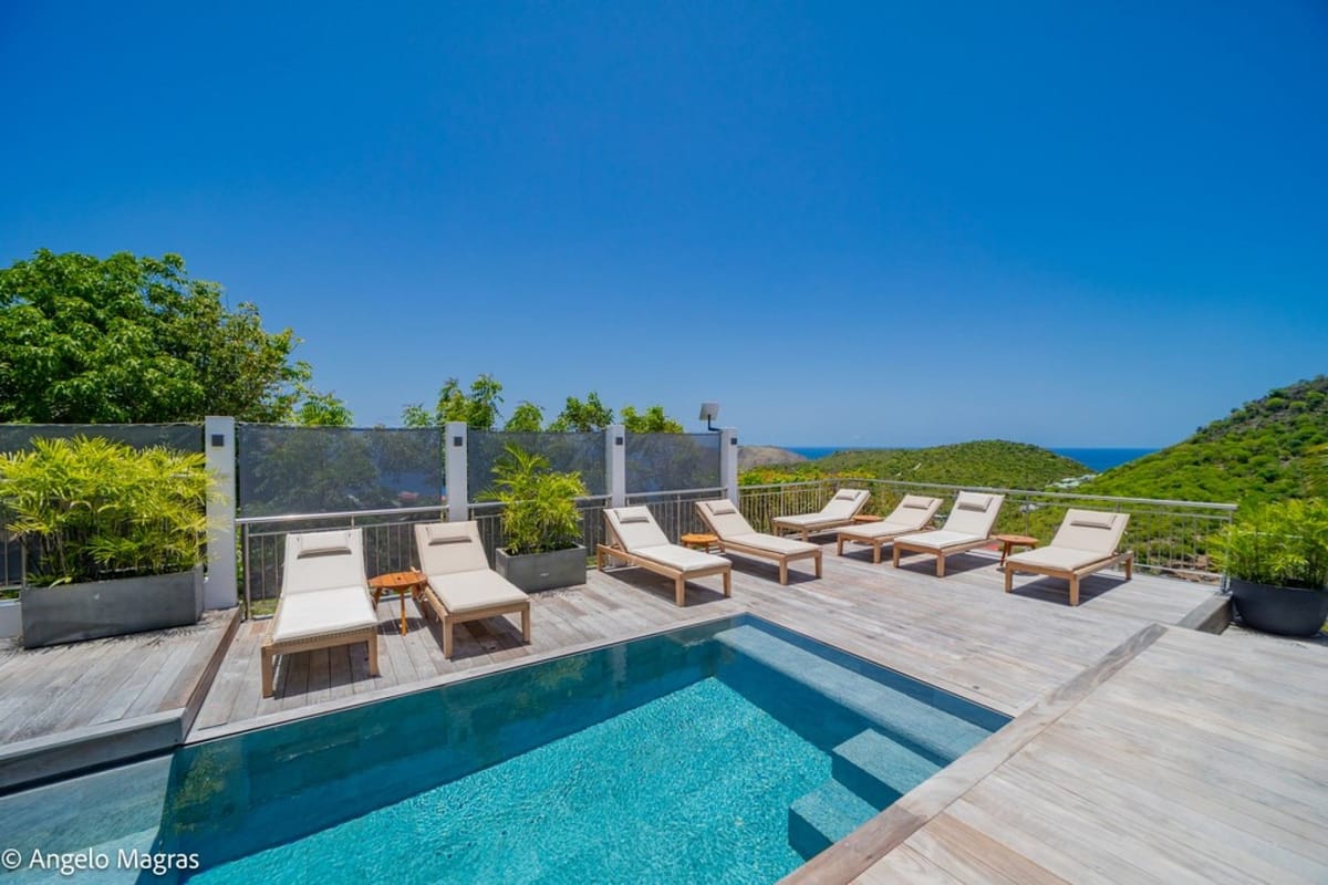 Villa Lenalee - Image 1