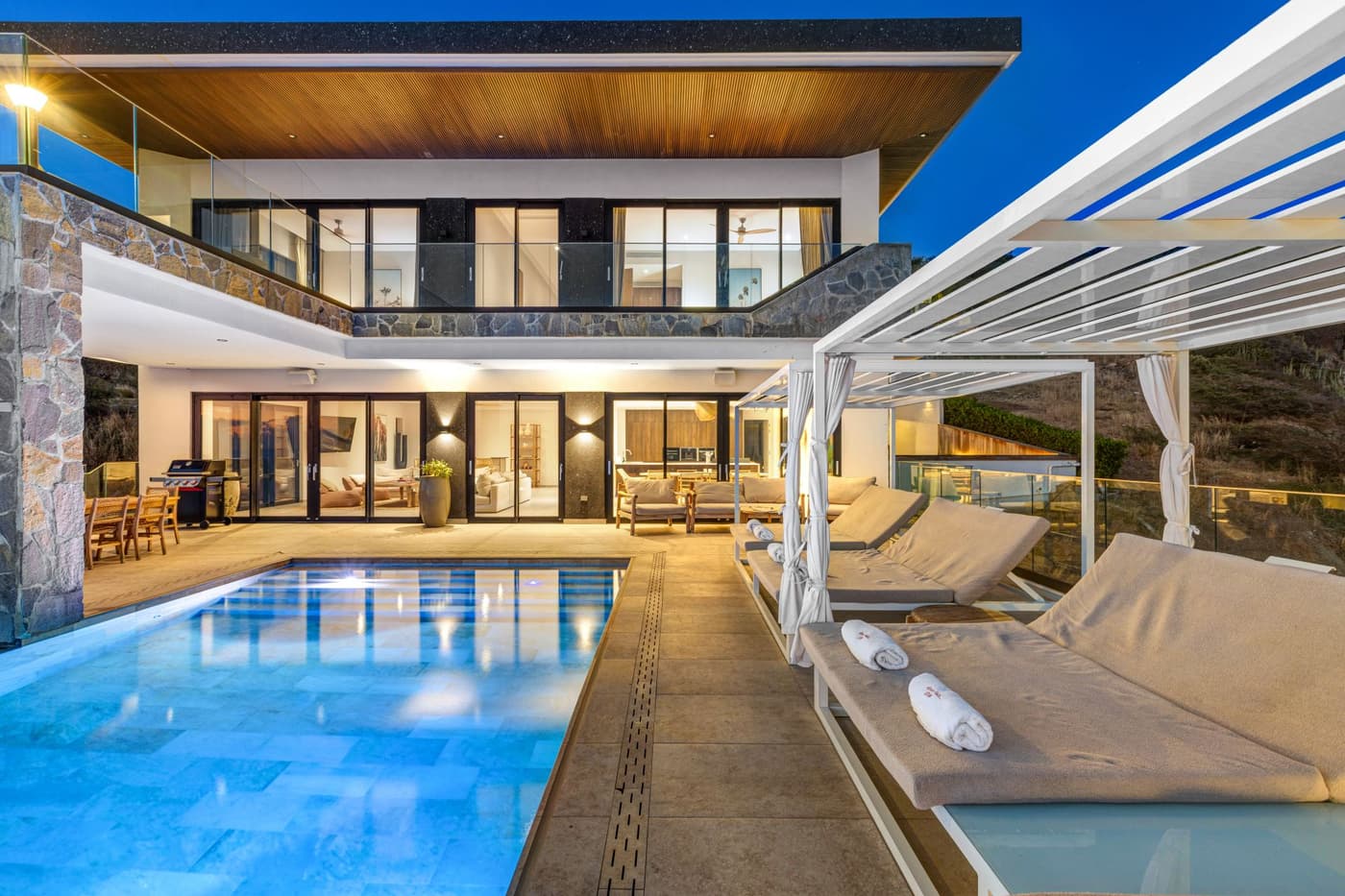 Villa Aqua Vista — luxury villa photo 1