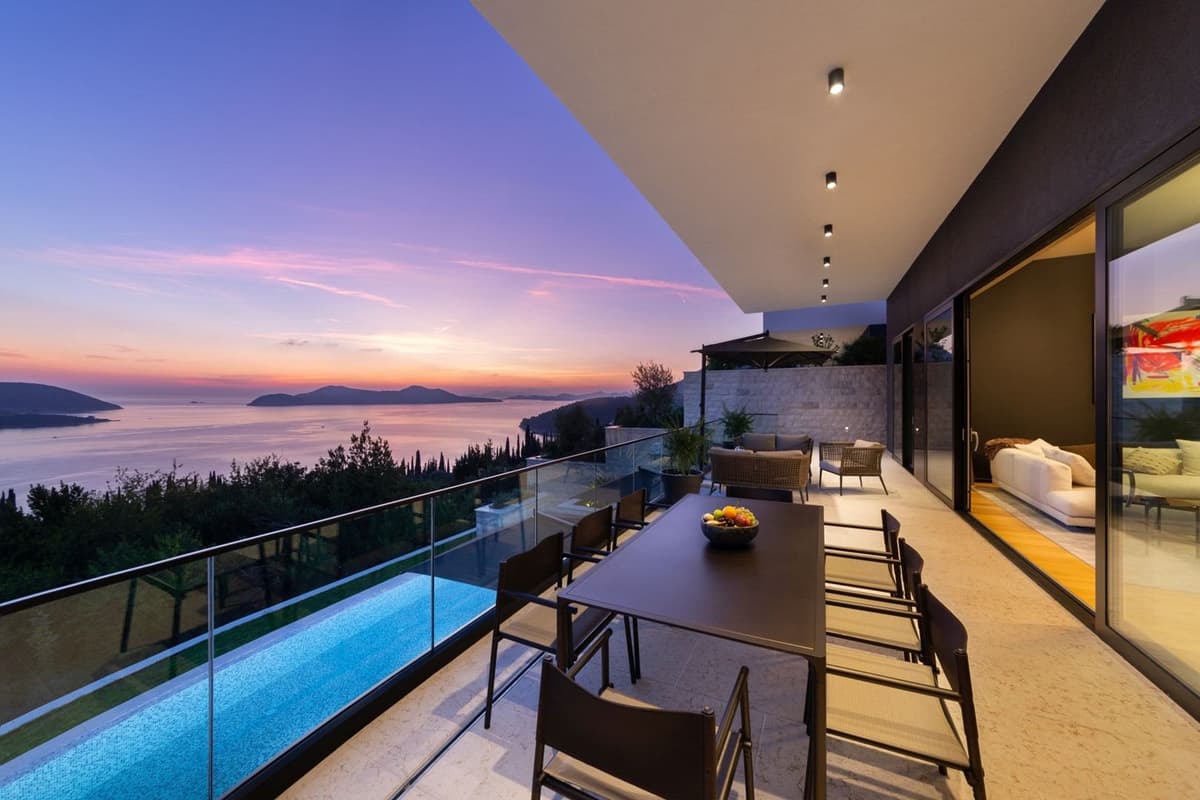 Villa Frida — luxury villa photo 3
