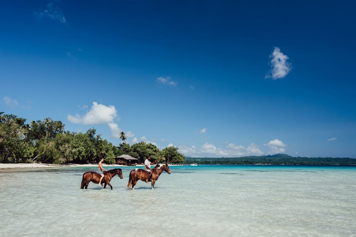 Ratua Private Island — luxury villa photo 3