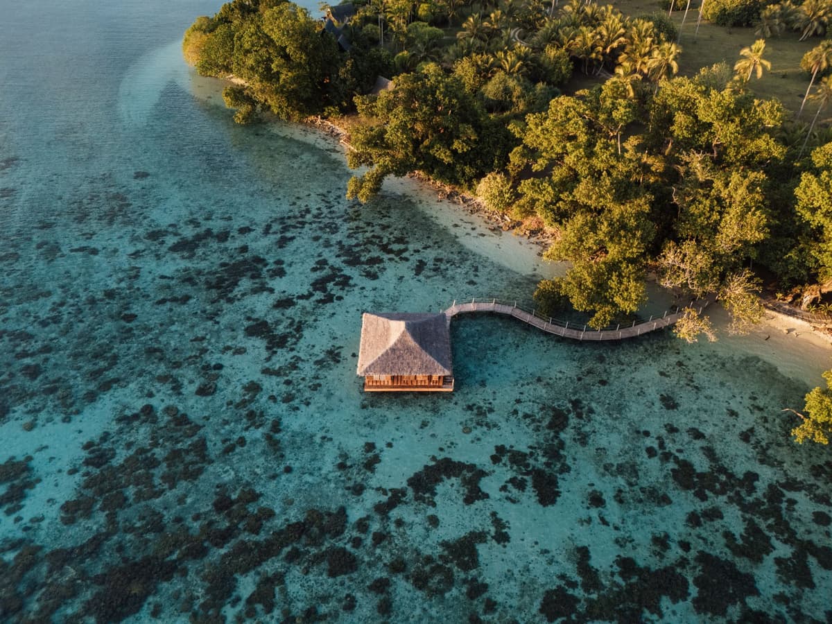 Ratua Private Island — luxury villa photo 20