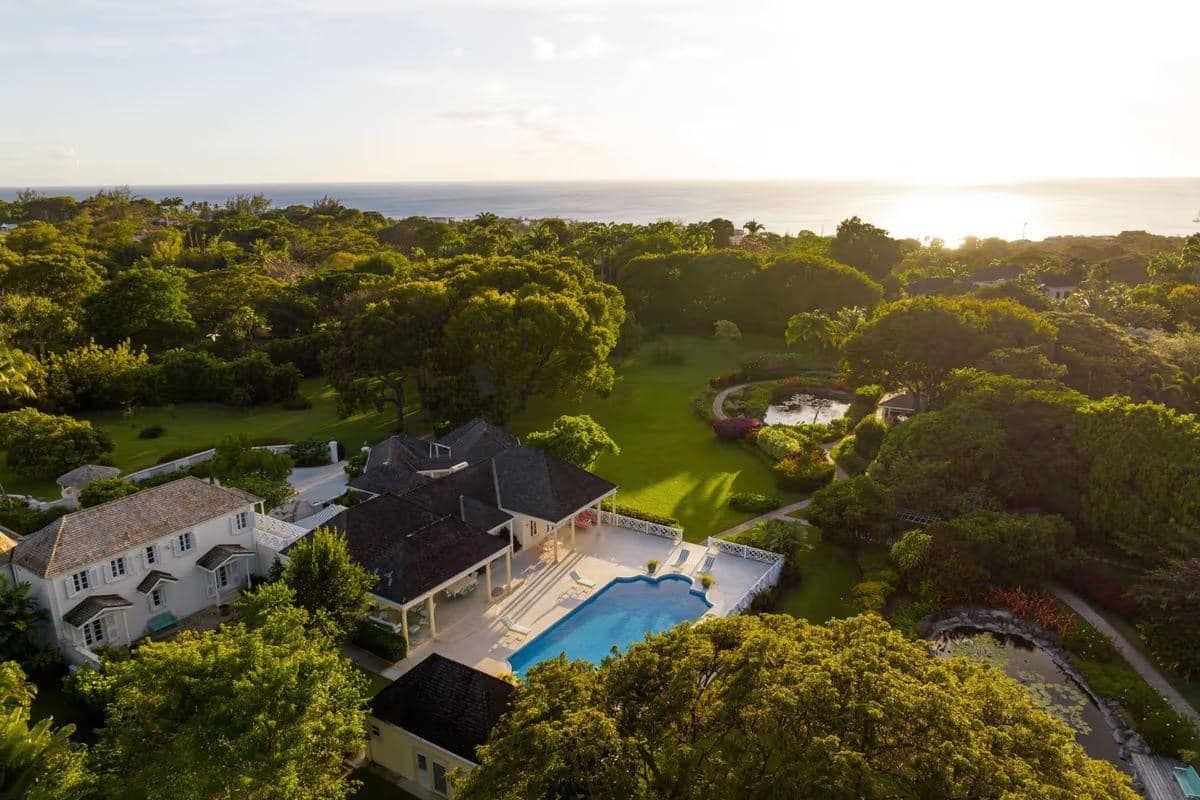Second Thought — luxury villa photo 1