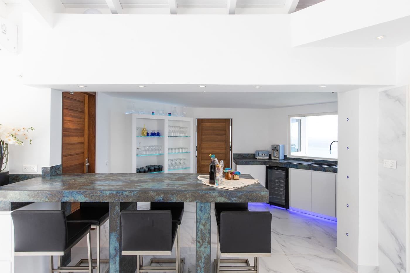 Villa Infinity Blue — luxury villa photo 3