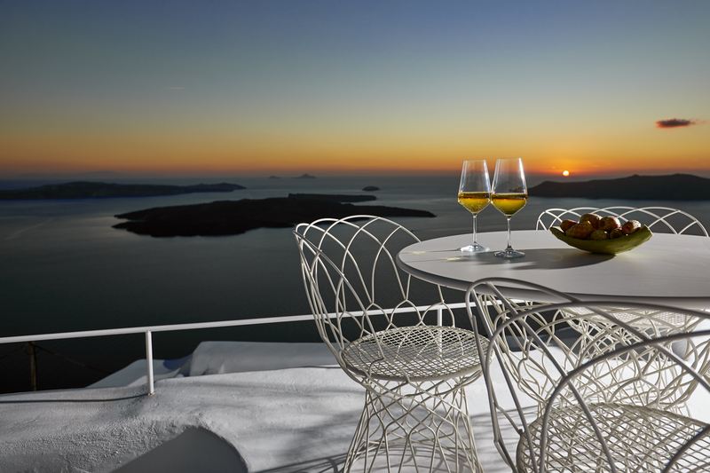 Gitsa Cliff Luxury Villa