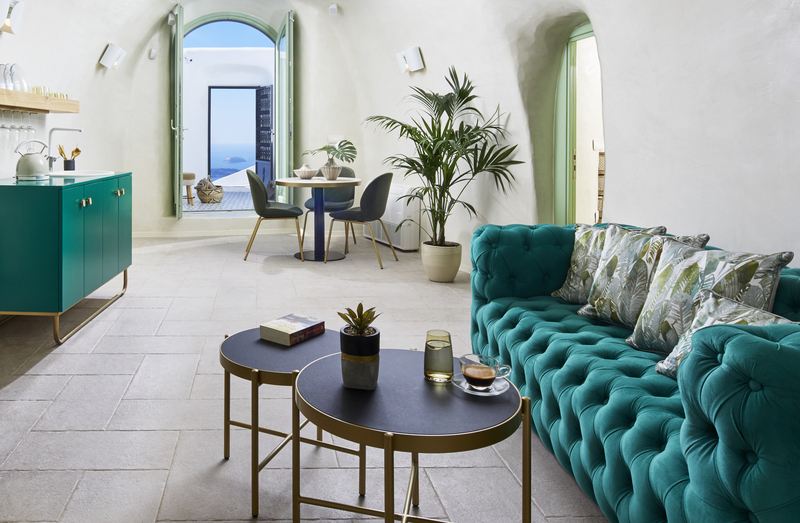 Gitsa Cliff Luxury Villa