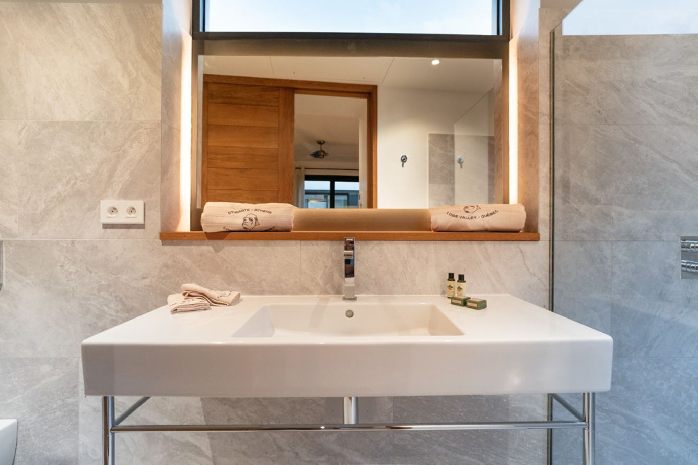 Villa Gustavia Lights