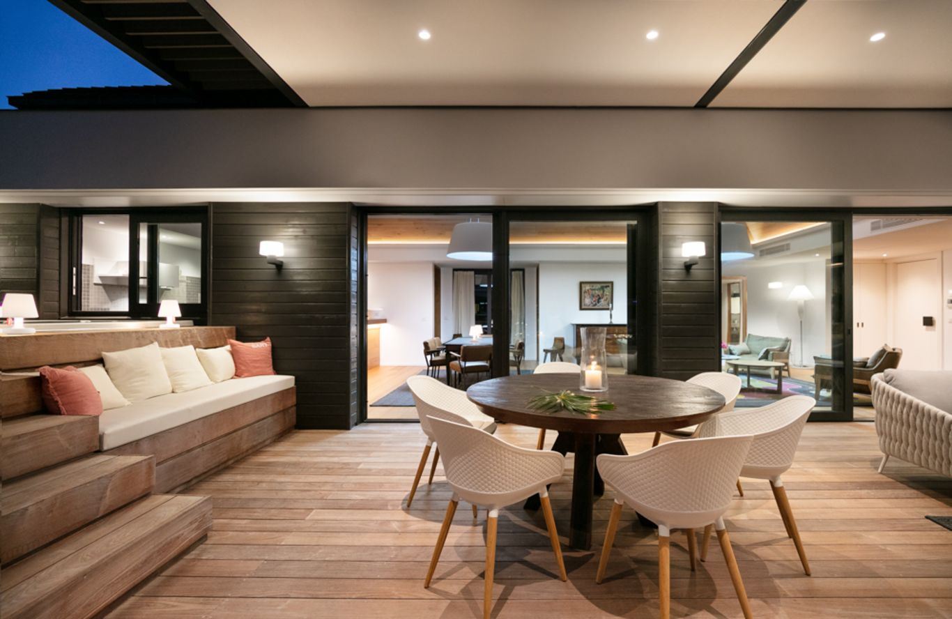 Villa Gustavia Lights