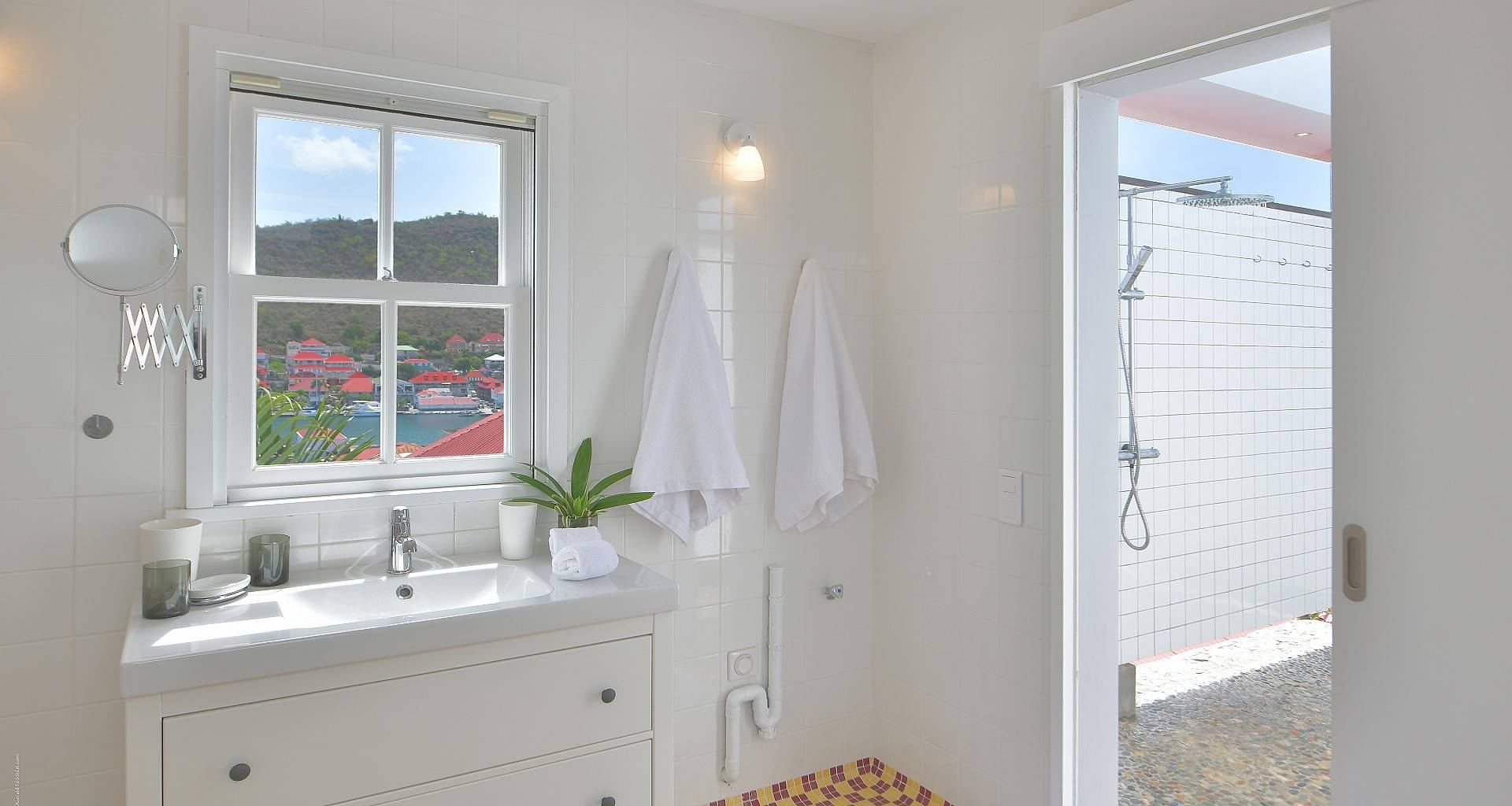 Villa Gustavia Views