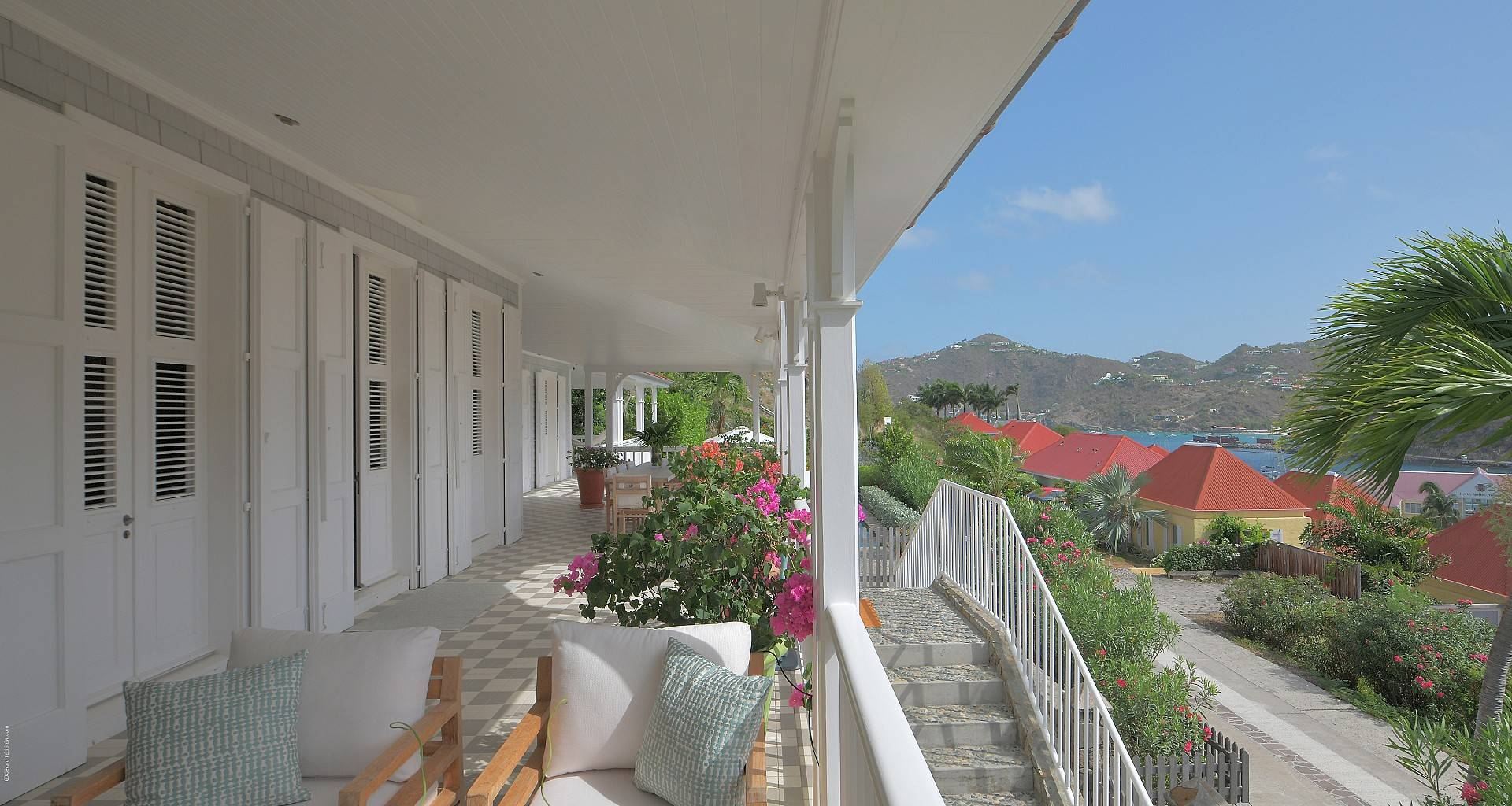 Villa Gustavia Views