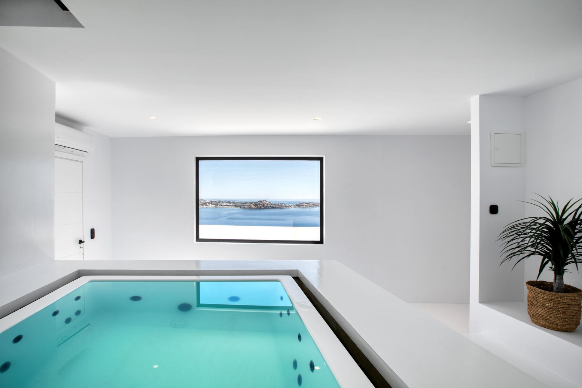 Villa Psarou Beach 2