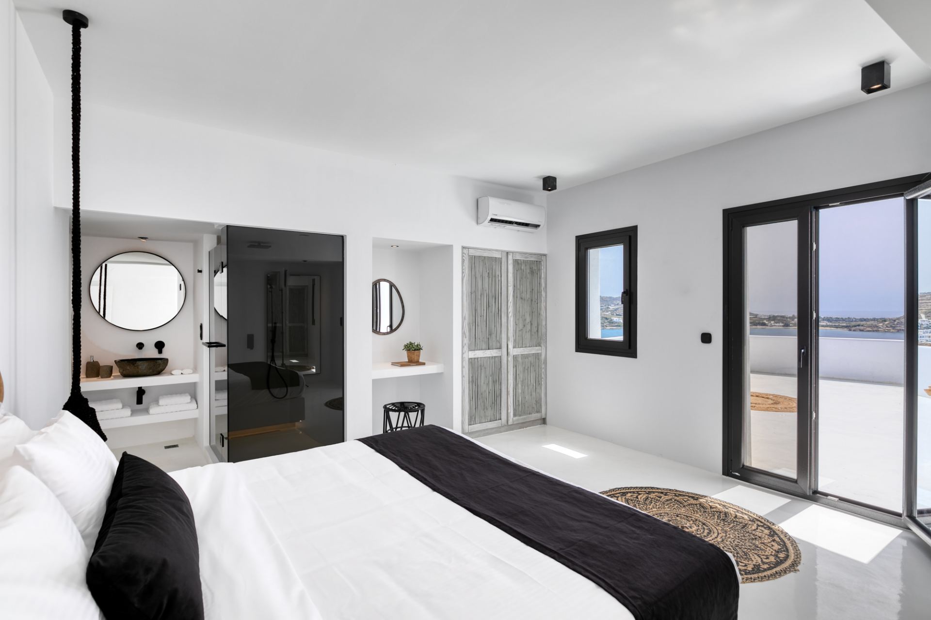 Villa Psarou Beach 2