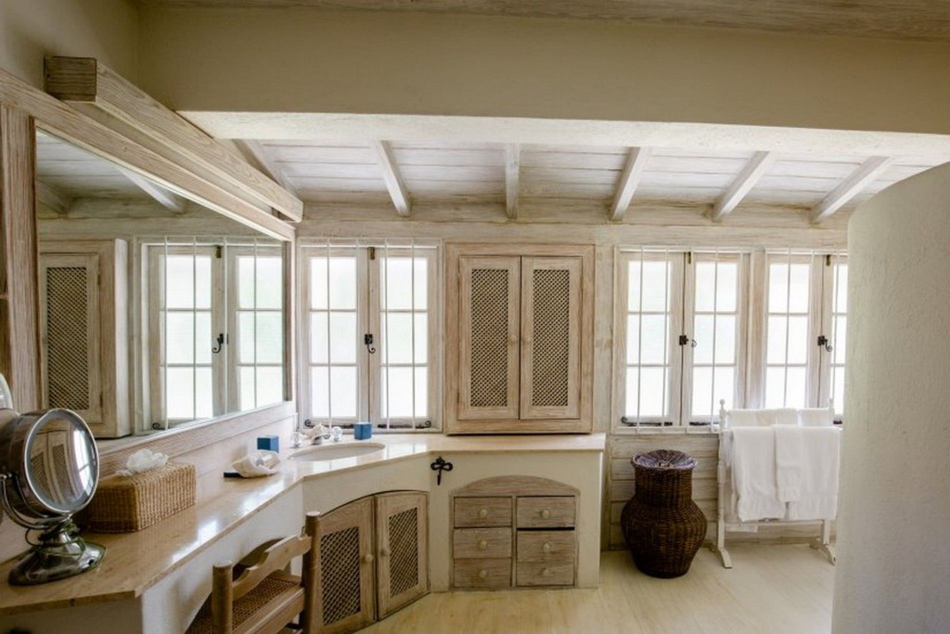 Villa Landfall House