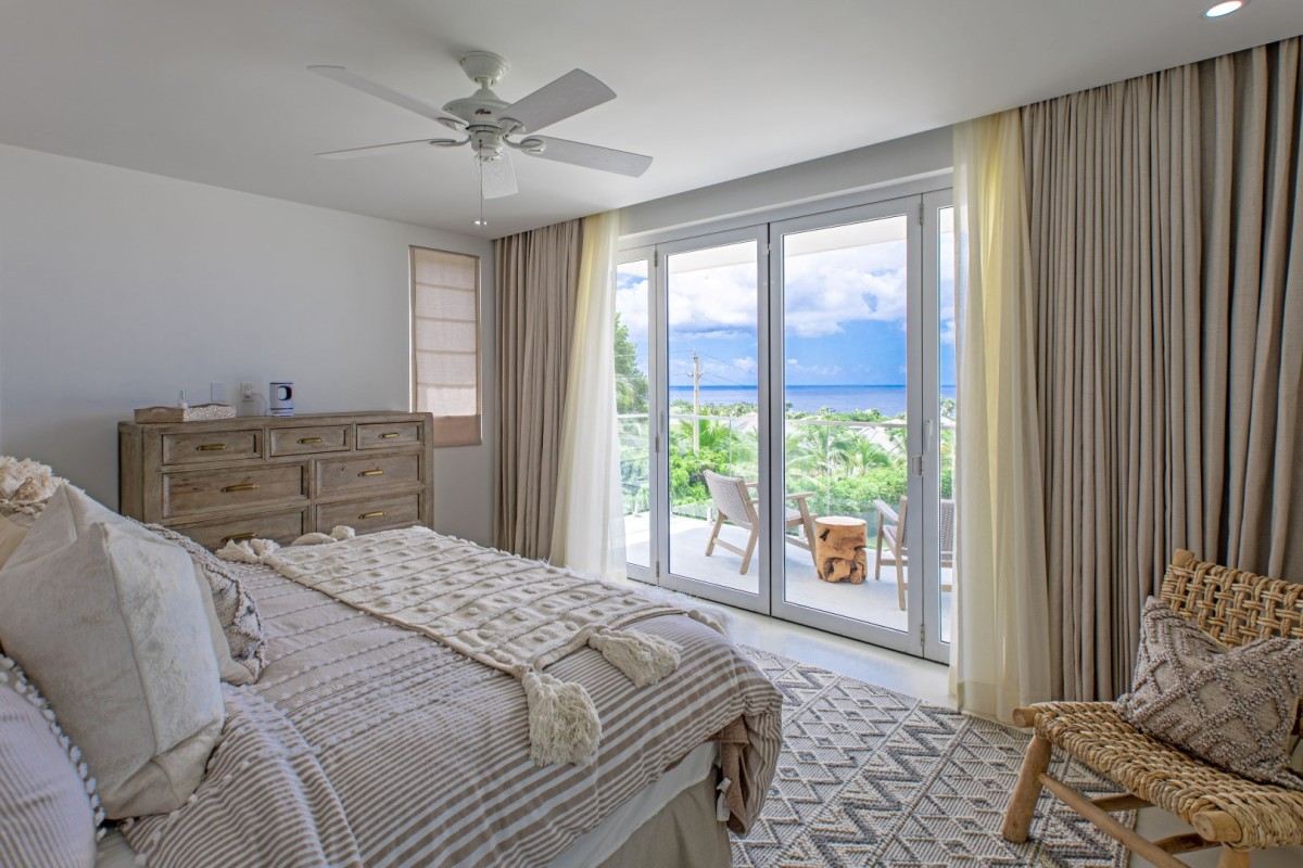 Villa Nomade-Westmoreland Hills - St. James