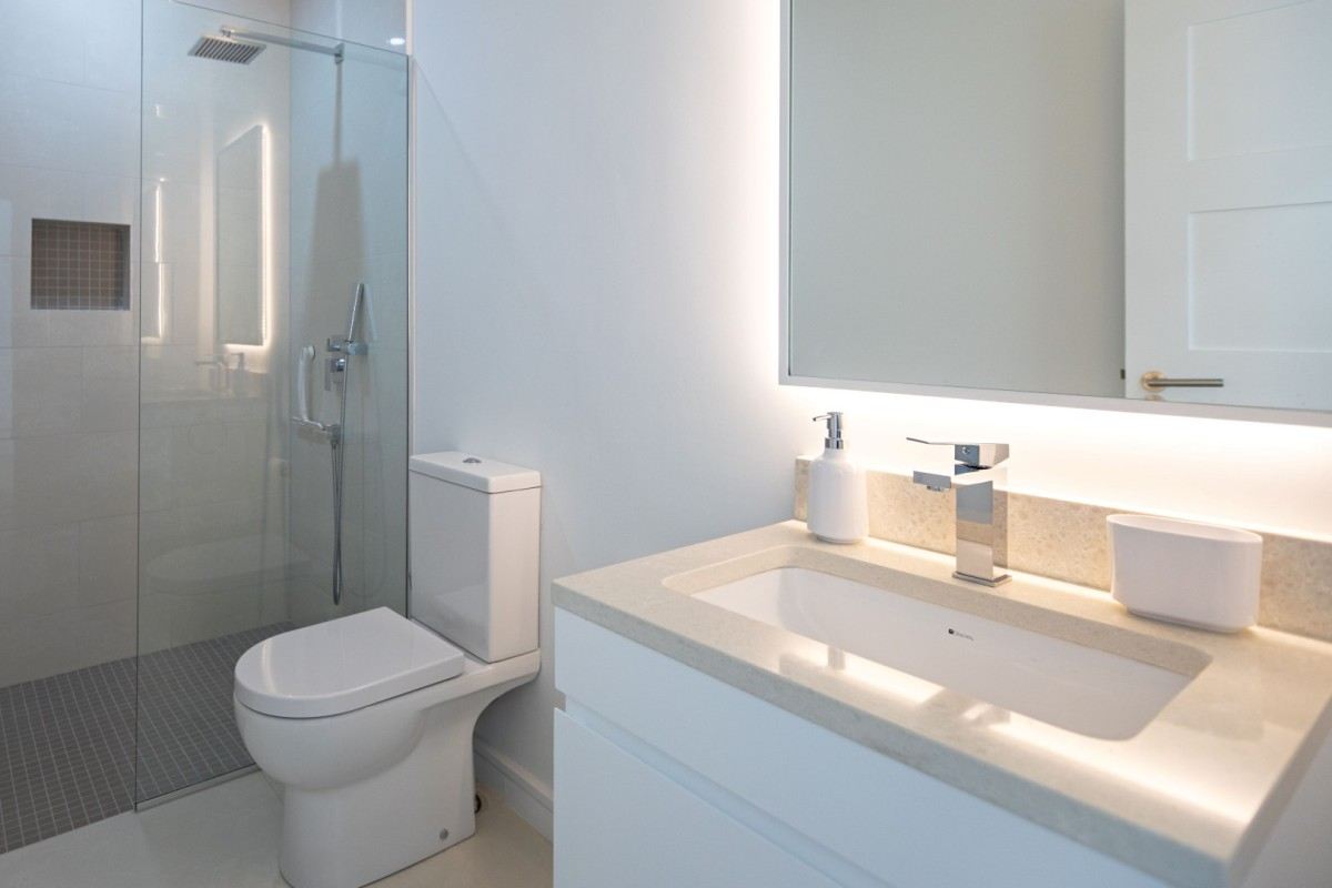 Villa Nomade-Westmoreland Hills - St. James