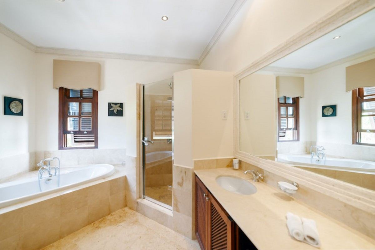 Villa Mahogany Drive 15