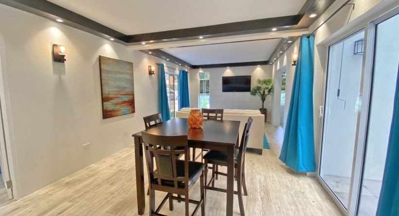 Platinum Villas, The Grove