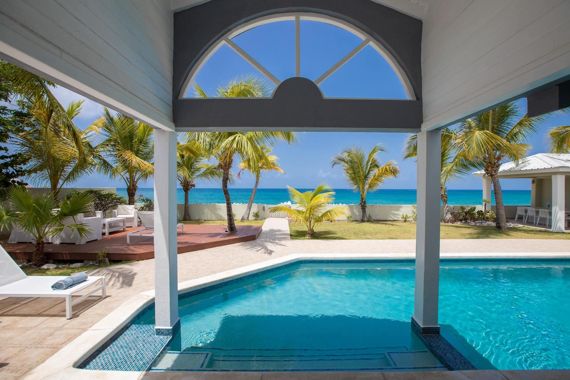 Villa Beach Secrets-Beacon Hill